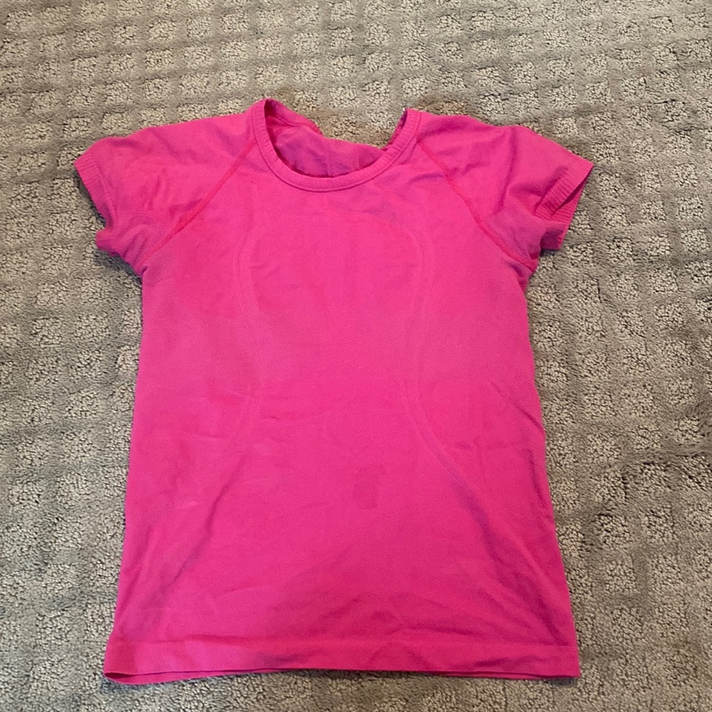 Sonic Pink Lululemon Swiftly Tech Shirt
